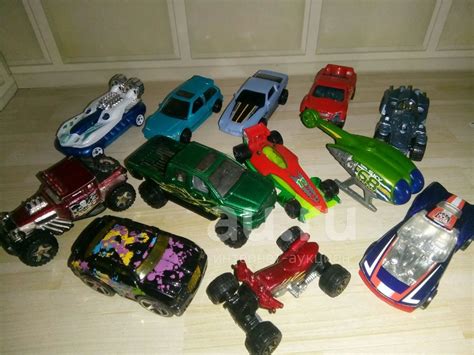 Железные машинки Hot Wheels купить в Красноярске Состояние Б у Машины и техника на интернет