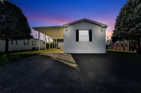 215 Briarwood Ct Ashville Oh 43103 See Est Value Schools And More