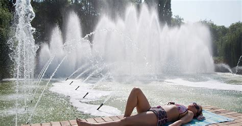 Do You Sunbathe Naked In Your Garden Find Out If Its Legal Cambridgeshire Live