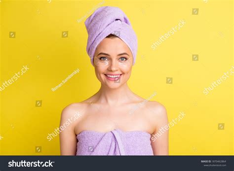 Closeup Portrait Charming Cheerful Naked Girl Stock Photo Shutterstock