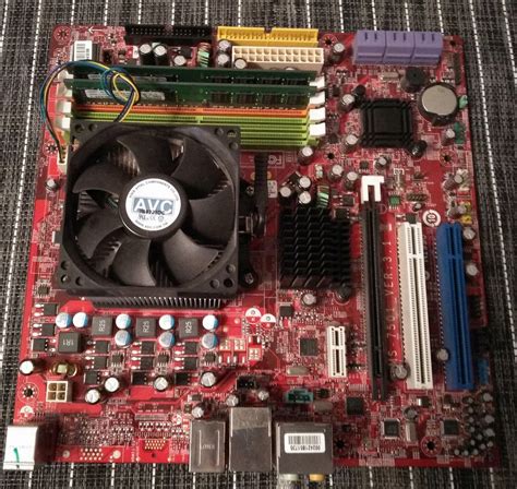 AMD Phenom x4 9650 + Płyta MSI + 2GB RAM + GeForce - 7725869353 ...