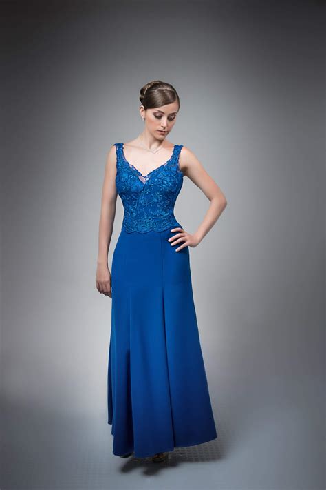 VESTIDO DE COCTEL - Bellísima Casa de novias
