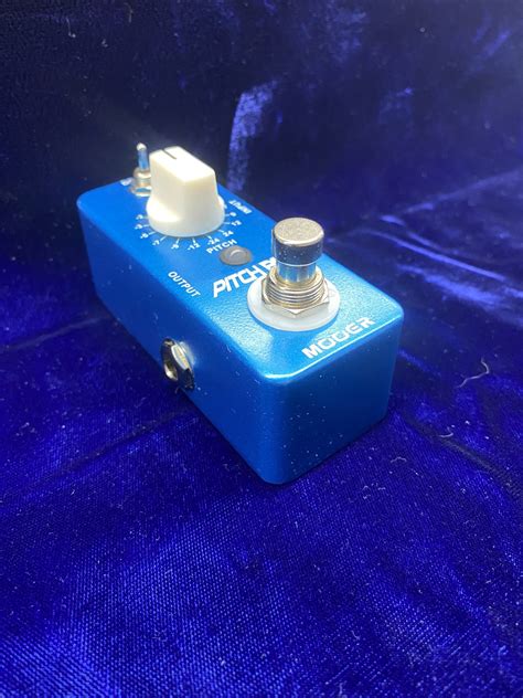 Mooer Pitch Box pedal