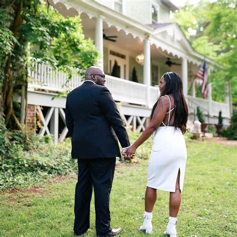 Janelle Sherred And Corey Hill Dixons Wedding Website