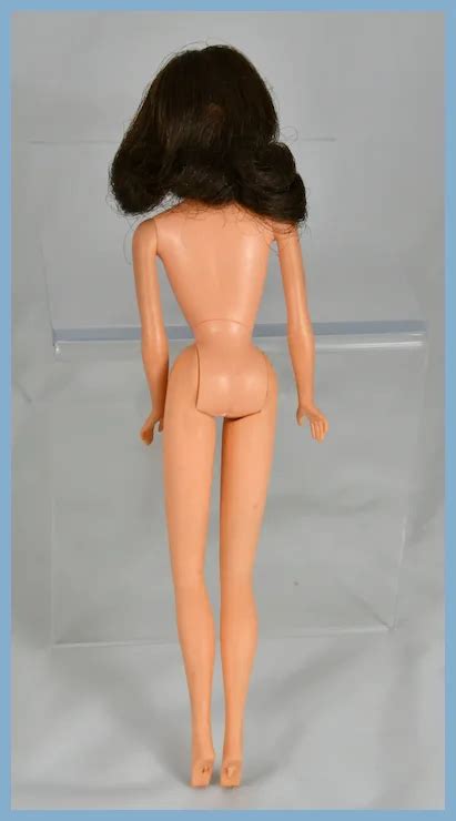 Vintage TNT Barbie Brunette Marlo Flip C 1969 In Original Tagged