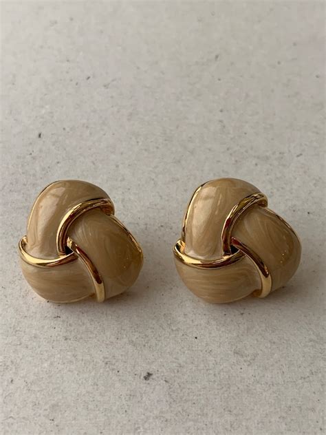 Vintage Napier Earrings Goldtone Gem