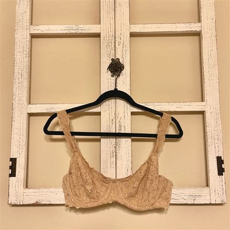 Aerie Nude Lace Unlined Underwire Bra Gem