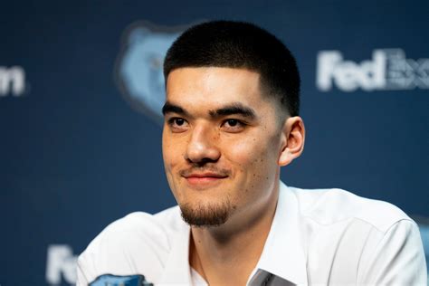 Grizzlies GM details why team chose Purdue's Zach Edey in NBA draft