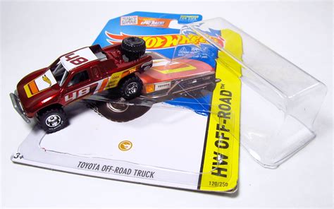 Hot Wheels Super Treasure Hunt Toyota Off Road Truck