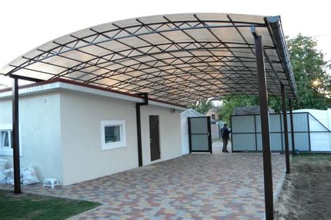Відмінність стільникового полікарбонату від монолітного | Навес для ...