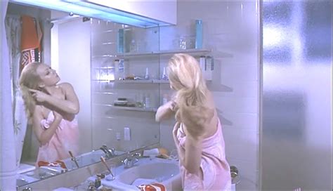 Dyanik Zurakowska Nude Pics P Gina