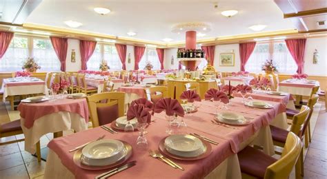 Villa Rosella Canazei 9 Hotel Del Trentino