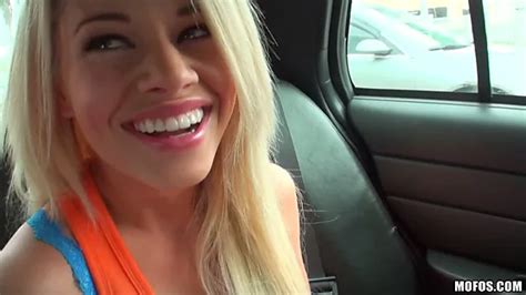 Busty Brunette Sexpot Gianna Michaels Blows Her Man S Huge Dick