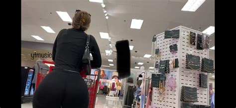 First Ever Post Latina In Black Spandex At Target Oc Spandex Leggings Yoga Pants Forum