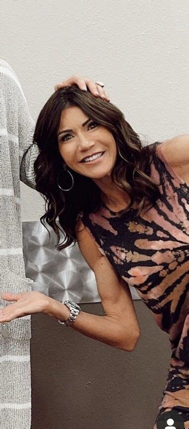 Sexy Milf Kristi Noem Free Celebrity Porn Photo