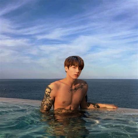 Pin By Etoji On Min Yoongi Bts Jungkook Abs Jungkook Jungkook Hot