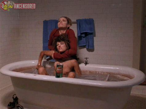 Modern Vampires Nude Pics Seite