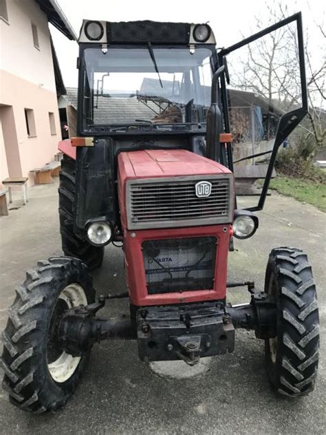 Prodam Traktor Univerzal 640