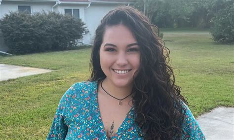 Maestra de Florida investigada por mostrar una película de Disney con un personaje gay pide a