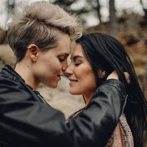 Fem Cute Lesbian Couples Lesbian Love Hippie Vintage Girlfriend Goals Lgbt Love Girl