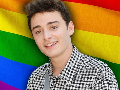 ‘stranger Things Star Noah Schnapp Comes Out As Gay Tmz Lgbtq Breaking News