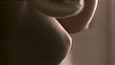 Naked Myriem Roussel in Tristesse et beauté