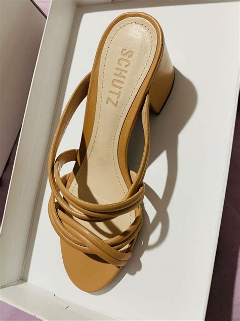 Tamanco Nude Schutz Sandália Feminina Schutz Nunca Usado enjoei