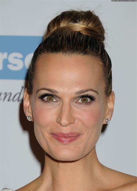 Molly Sims Beautiful Babe Straight Celebrity Posing Hot High