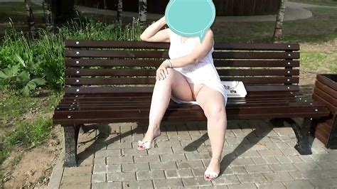 Milf Flashing Pussy In The Park PornRabbit