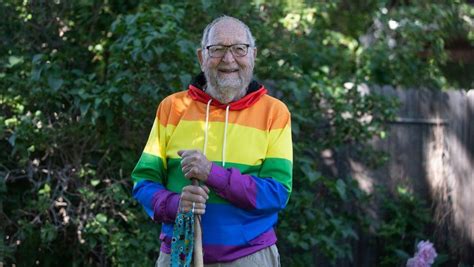 El Abuelo Que A Los Se Declar Gay En Facebook