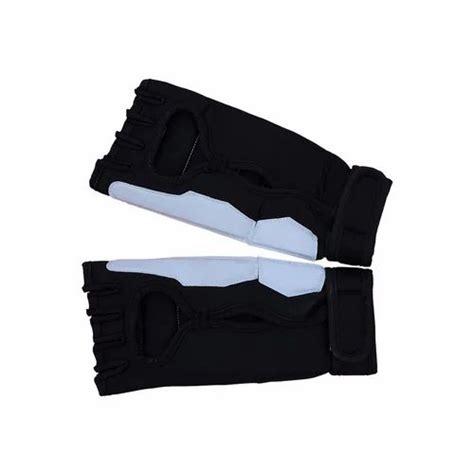 Taekwondo Foot Protector Size Medium At ₹ 1500pair In Noida Id