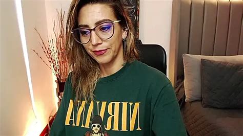 Big Body Stripchat Live Sex Cam Eemates