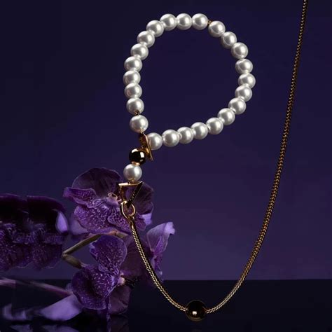 Upko Moist Eyes Pearl Necklace Collar Sally S Toy Sex Toy Shop