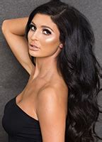 OLIVIA BRACY Nude AZNude