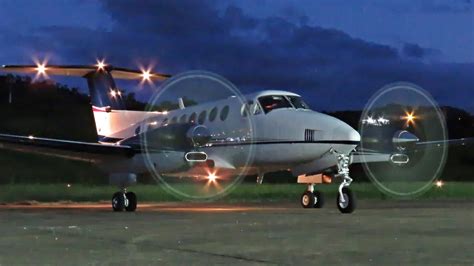 Beechcraft King Air Pp Kia Acionamento E Decolagem Noturna Youtube