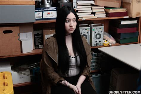 Shoplyfter Nude Leaks Onlyfans Fapellino