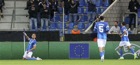 Diretta Genk Ferencváros risultato finale 0 0 il palo ferma Owusu