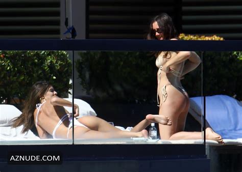 Emily Ratajkowski Sexy Wearing A White Bikini While On Vacation In Sydney Australia Aznude