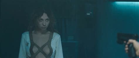 Nude Video Celebs Oksana Borbat Nude Xeniya Fesenko Nude Amanda Righetti Sexy Return To