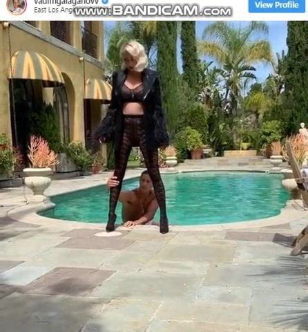 Caroline Vreeland Naked For Elle Russia November Xhamster