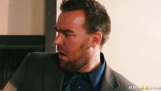 Alektra Blue Sits On Her Desk And Does Striptease Porn Movies 3Movs