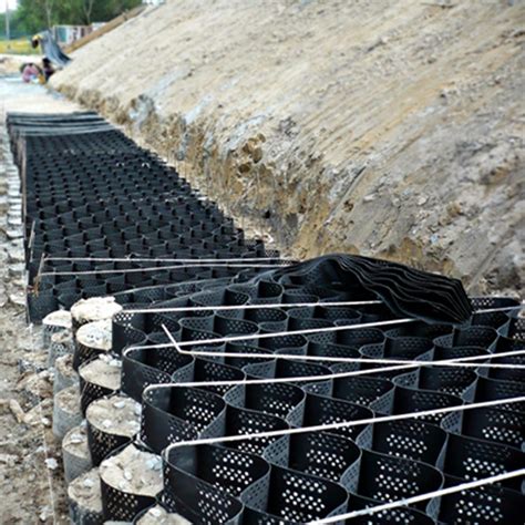 Buy Geogrid Gravel Stabilizer Polyethylene Ground Grid 2 Inch Slope