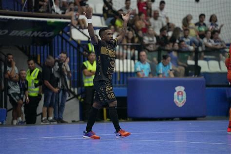 Pato Futsal Estreia Vit Ria Na S Rie Ouro Pato Futsal