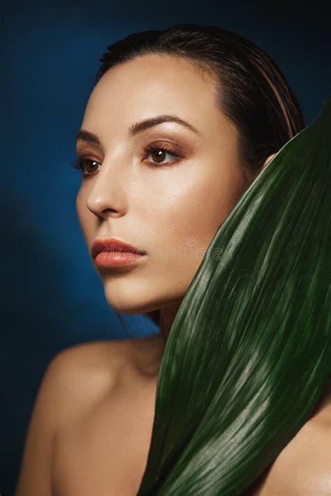 Side View Closeup Portrait Amazing Naked Woman On Blue Background Stock Image Image Of Body