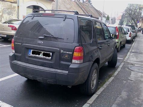 Ford Escape Fotos - Fahrzeugbilder.de