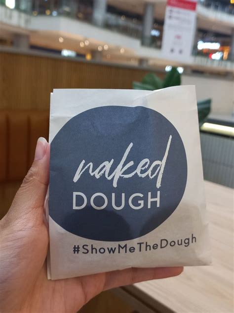 Nyobain Mini Cookiesnya Review Clara Maharani Di Restoran Naked