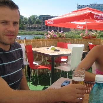 Cute Busty Blonde At Hotel And On Beach Stepmother From Hell Warning Phun Org Forum