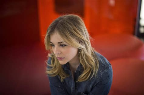 4545636 celebrity blonde smiling face Chloë Grace Moretz portrait women actress Rare