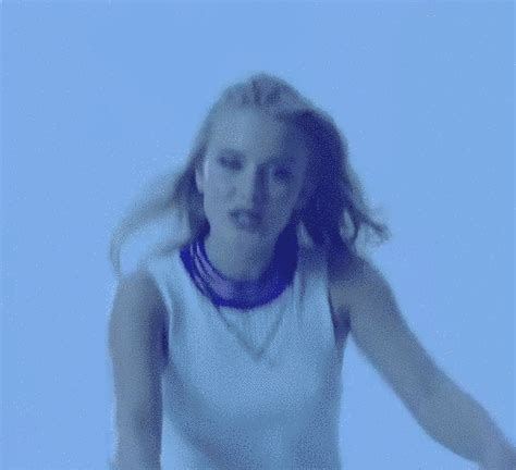 Zara Larsson Nude Celebrity Photos Leaked