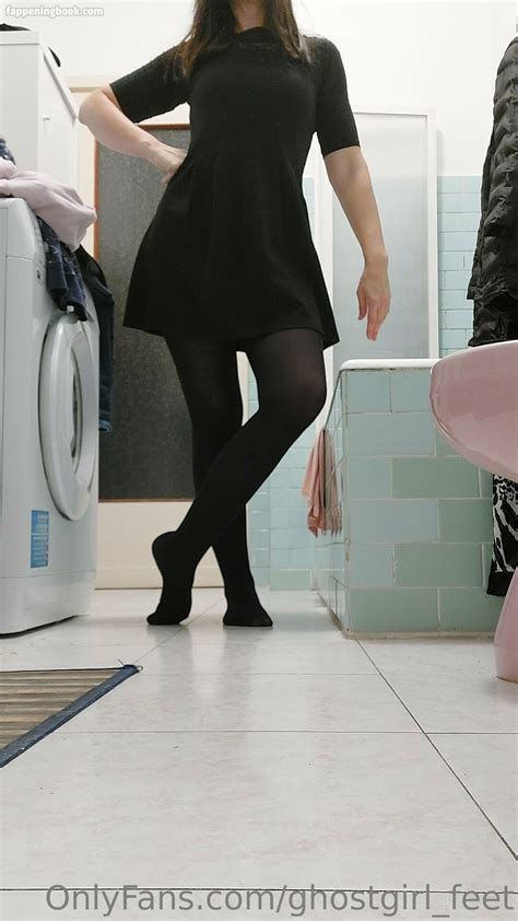 Ghostgirl Ghostgirl Feet Nude OnlyFans Leaks Fappening FappeningBook